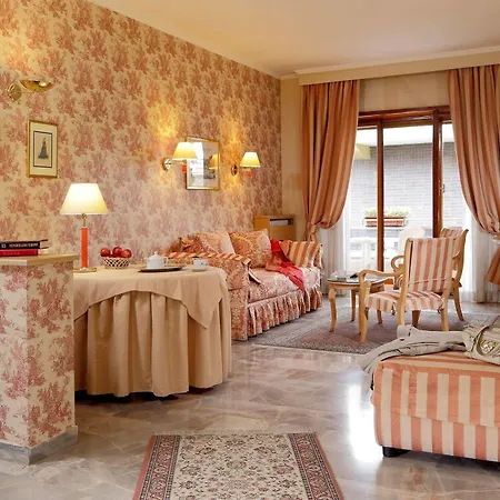 Aurelia San Pietro Hotel