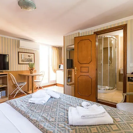 Aurelia San Pietro Hotel 4*