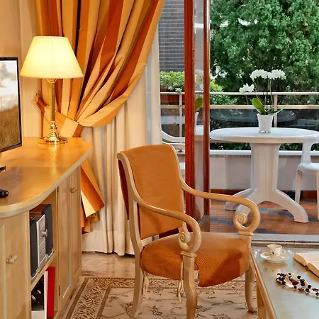 Hotel Aurelia San Pietro