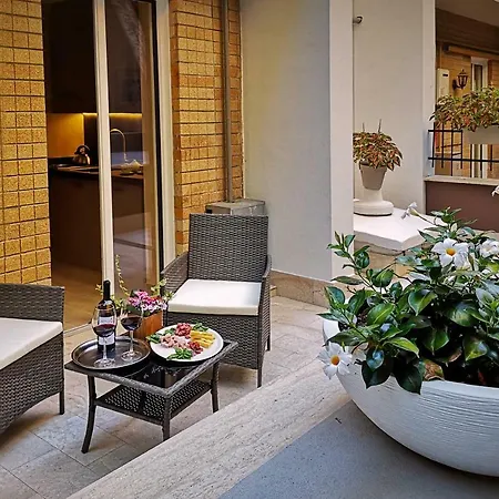 Aurelia San Pietro Hotel